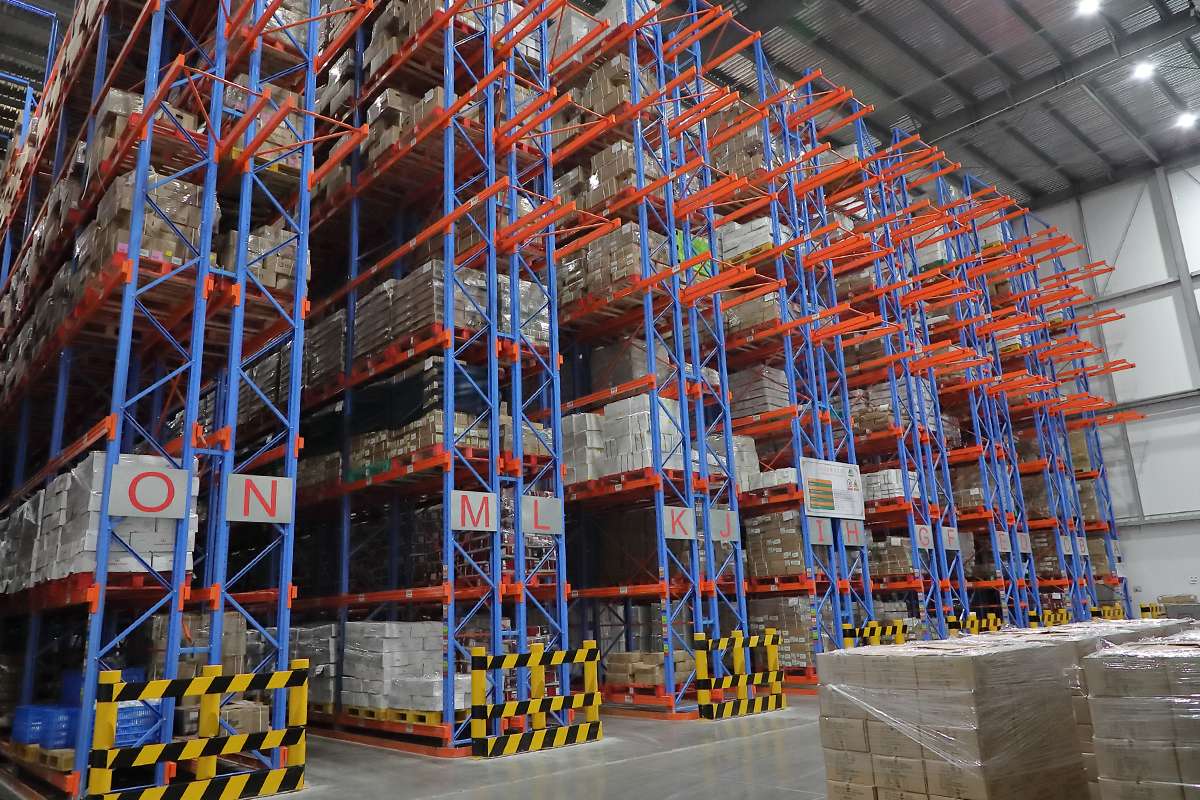 KINGMORE RACKING - HEAVY DUTY RACKING - SELECTIVE RACKING